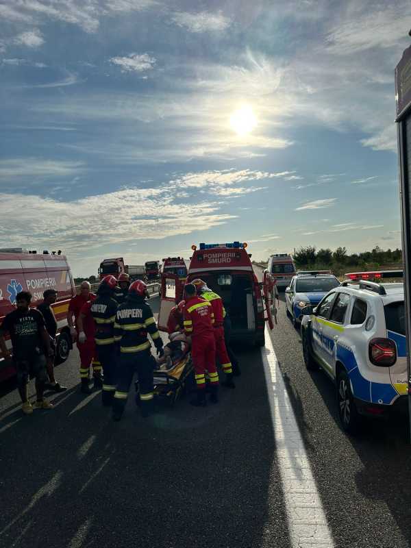 Accident grav pe autostrada A3; șapte persoane rănite