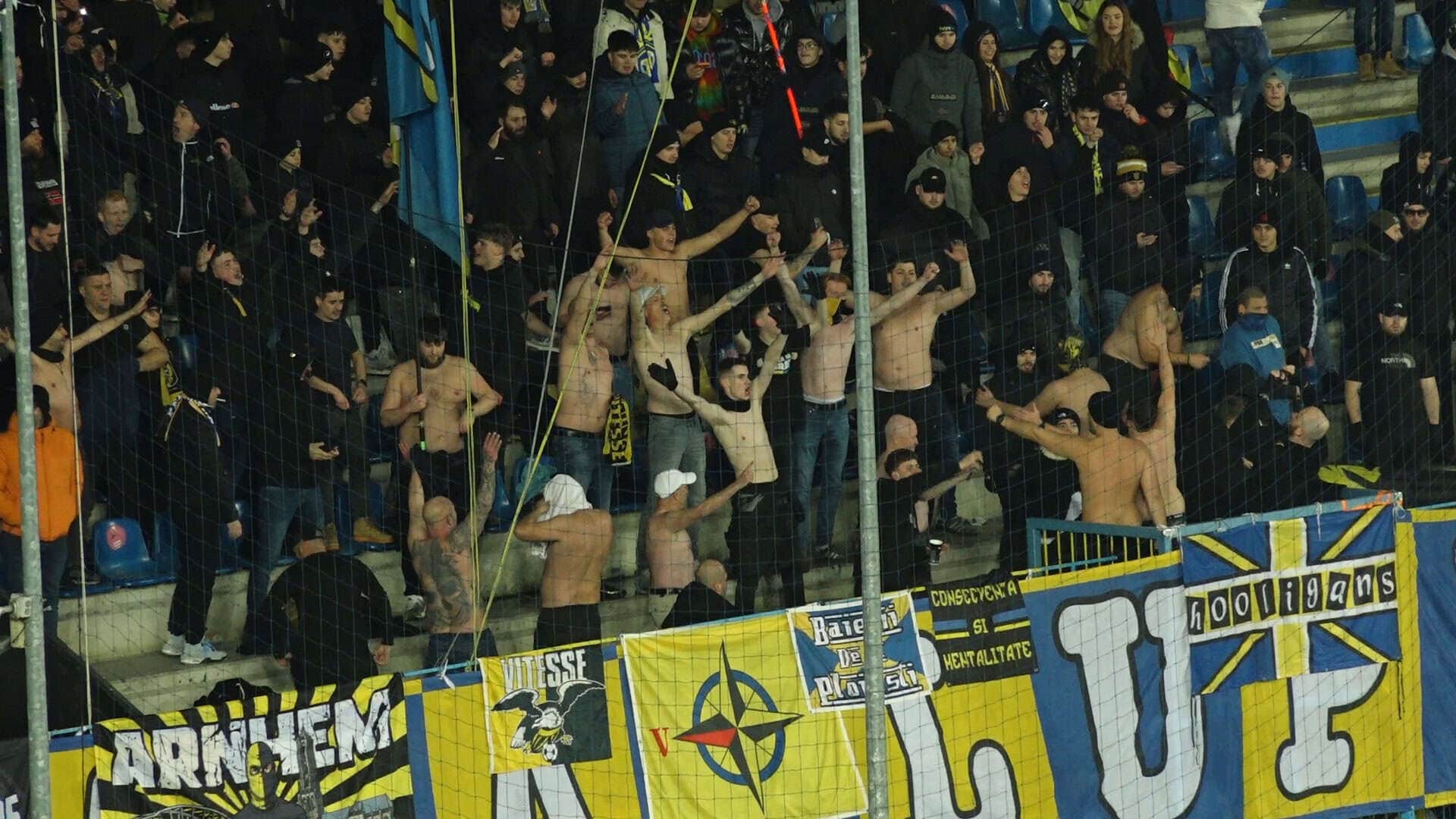 Fanii au sfidat gerul, fotbaliștii au sfidat fotbalul!