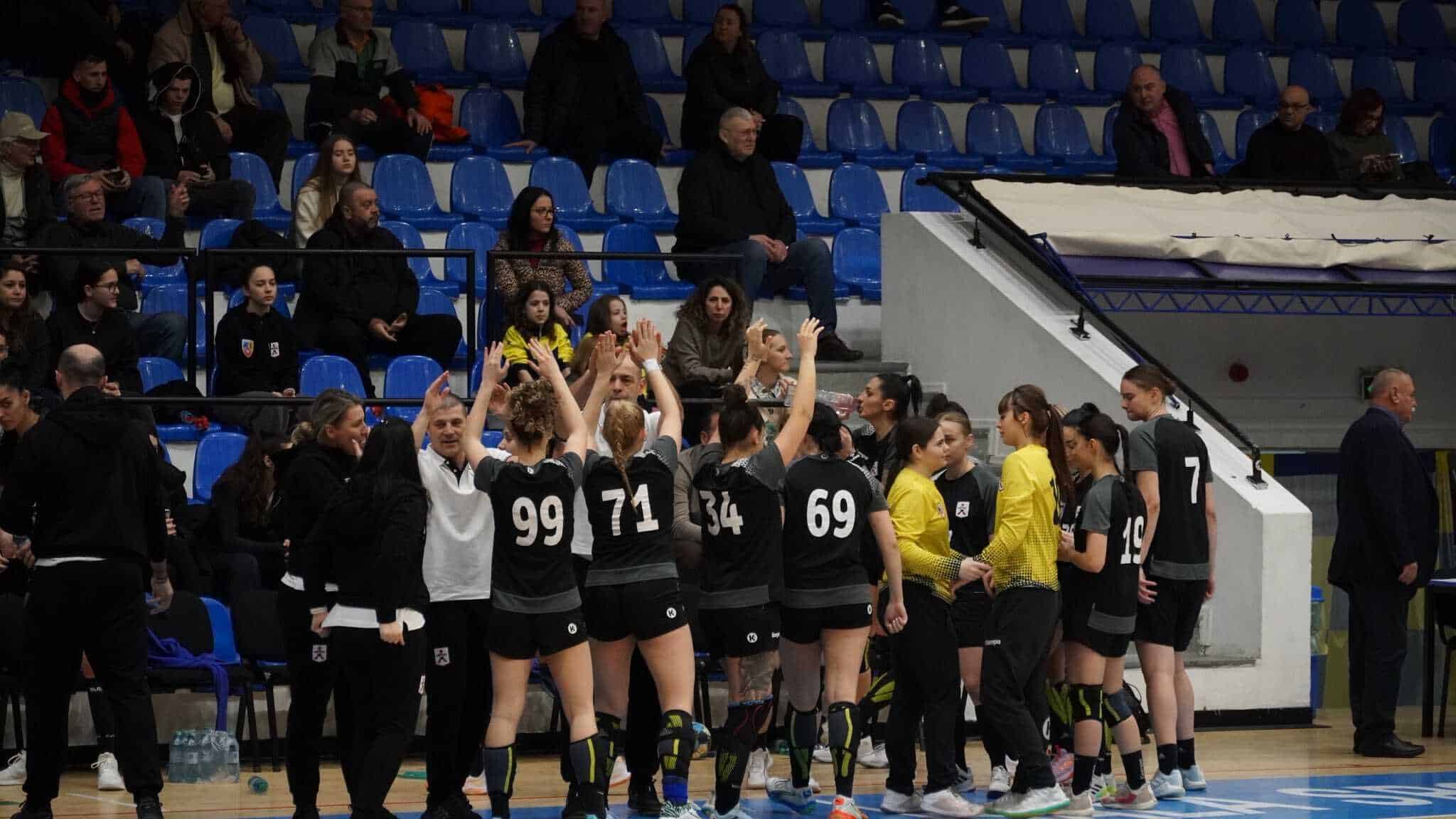 Handbalistele Prahovei i-au startul în play-out