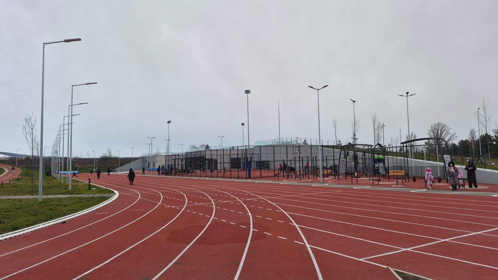 Bogdan Toader: Consililierii PSD Ploiești vor propune construirea unei piste pentru atletism în Parcul Municipal Vest