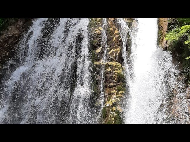 CASCADA URLĂTOAREA-locul unde o păstoriță își urlă tinerețea pierdută@bot lucian1978