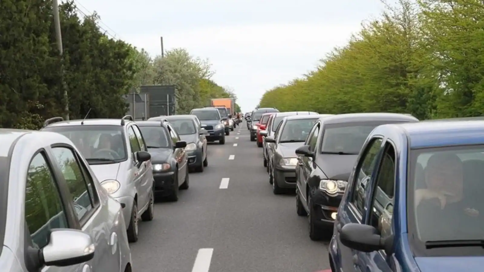 Aglomerație pe principalele drumuri din țară, la finalul minivacanței de Rusalii. Recomandările Poliției