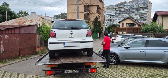 SGU Ploiești: În această săptămână, au fost ridicate 6 autoturisme abandonate de pe domeniul public al municipiului Ploiești