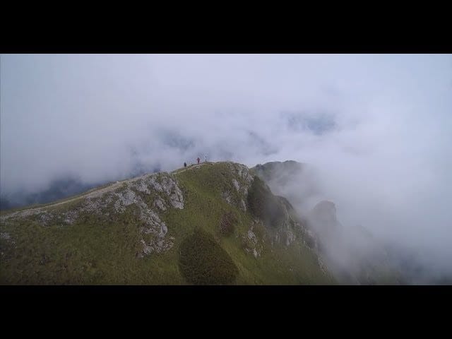 Cu Drona prin Bucegi, varful Bucsoiu Mare 2492 m