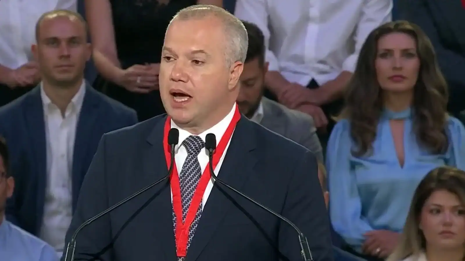 Lider PSD, despre ieșirea din criza politică: ‘Nu ne deranjează ideea de căsătorie, dar am vrea să schimbăm mireasa’. AUR ar fi trebuit lăsat să guverneze