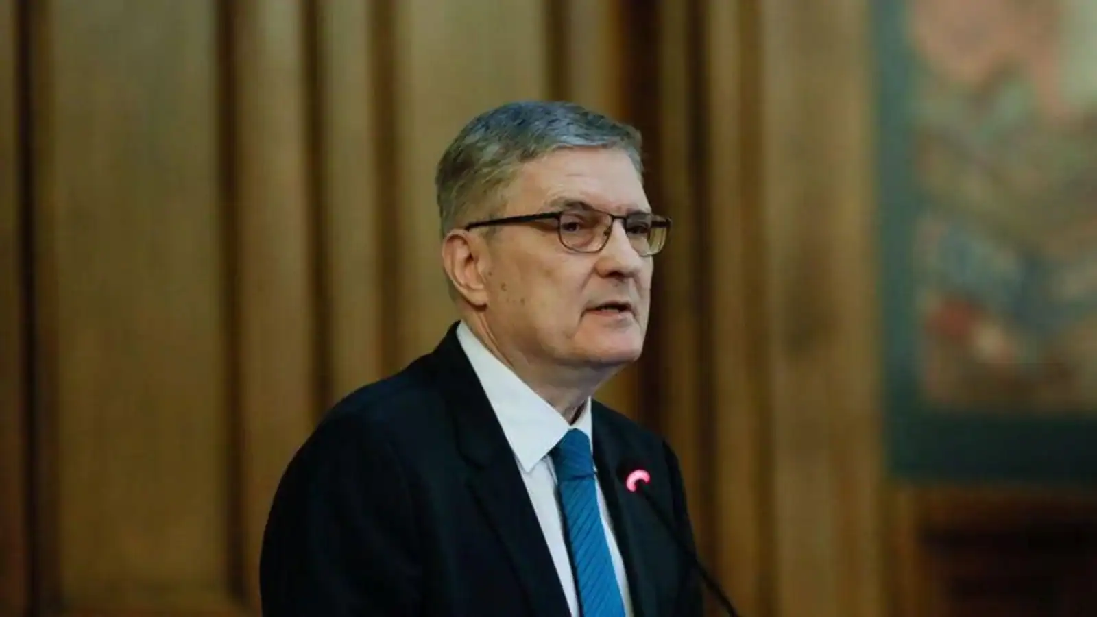 Președintele Consiliului Fiscal, avertisment: Vedem un spectacol deplorabil. România nu își permite luxul de a renunța la miliarde pentru orgolii personale