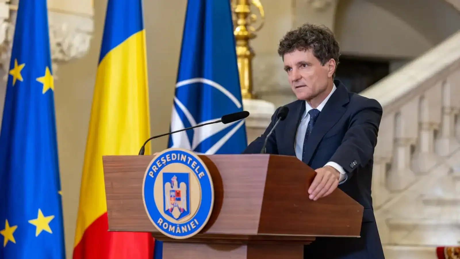 Nicușor Dan încearcă să pună din nou frână hidrocentralelor din ariile protejate, după ce a pierdut la CCR: Legea se întoarce în Parlament