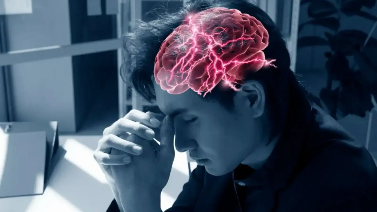 Canicula ne ‘încețoșează’ creierul: Un medic neurolog explică ‘brain fog’, fenomenul care afectează tot mai mulți oameni în zilele toride de vară