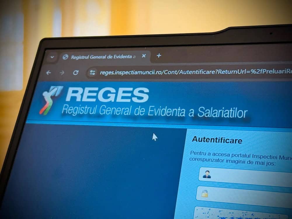 Angajații își pot verifica și corecta datele contractelor de muncă pe REGES-ONLINE