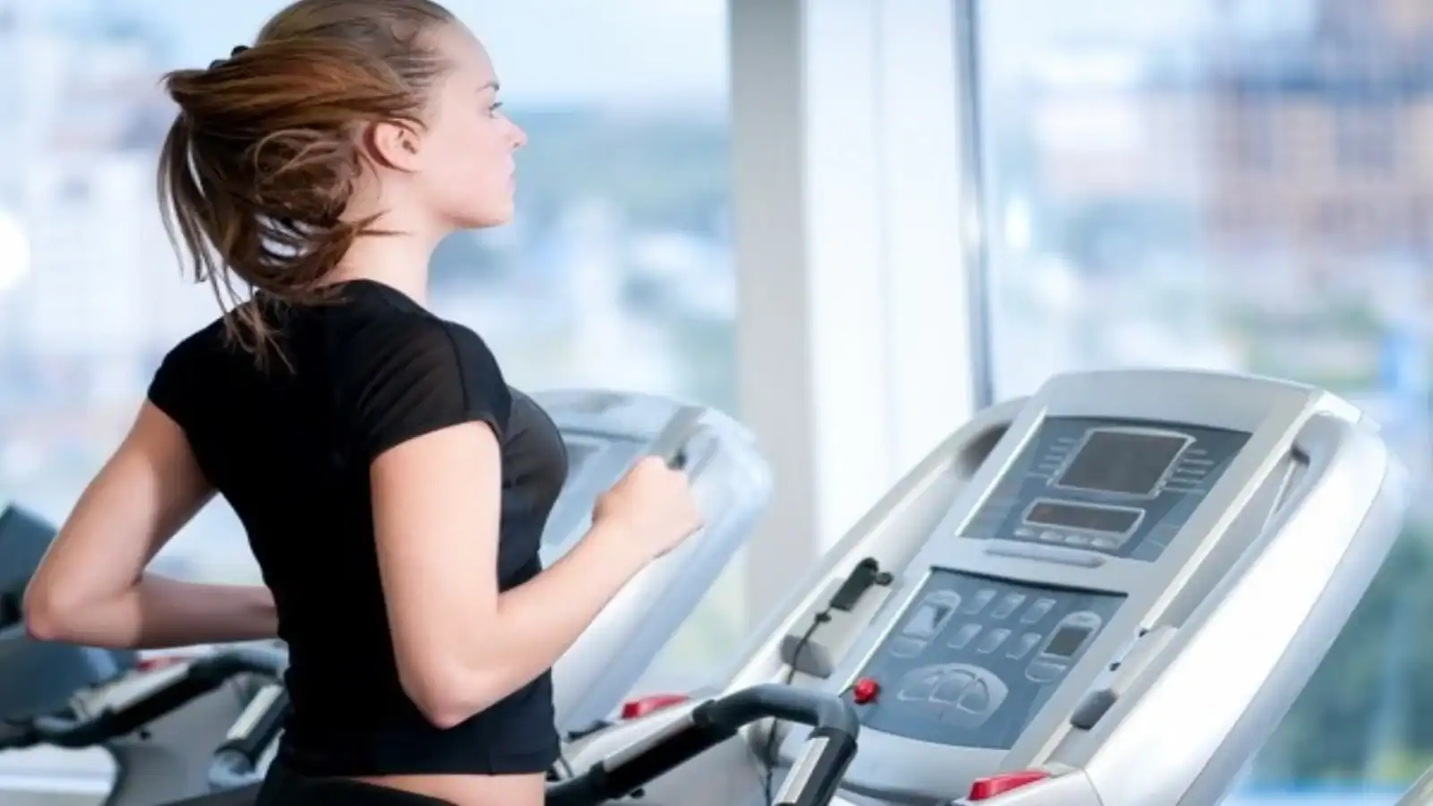 Românii refuză să facă sport. Doi din trei recunosc că nu practică nicio activitate fizică